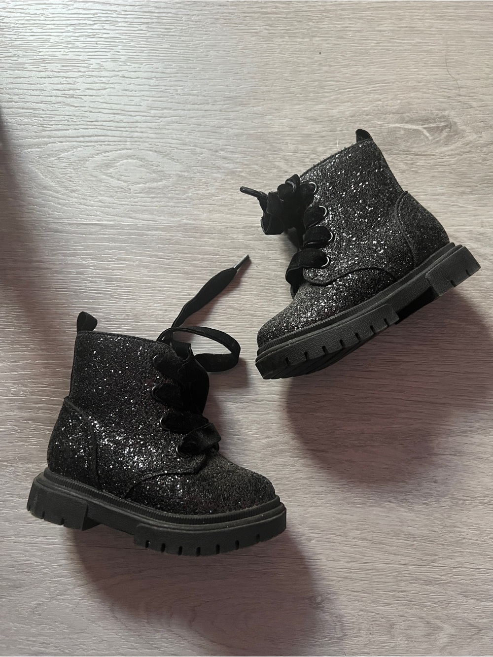 Cat & Jack Black Glitter Lace-Up Kids Ankle Boots